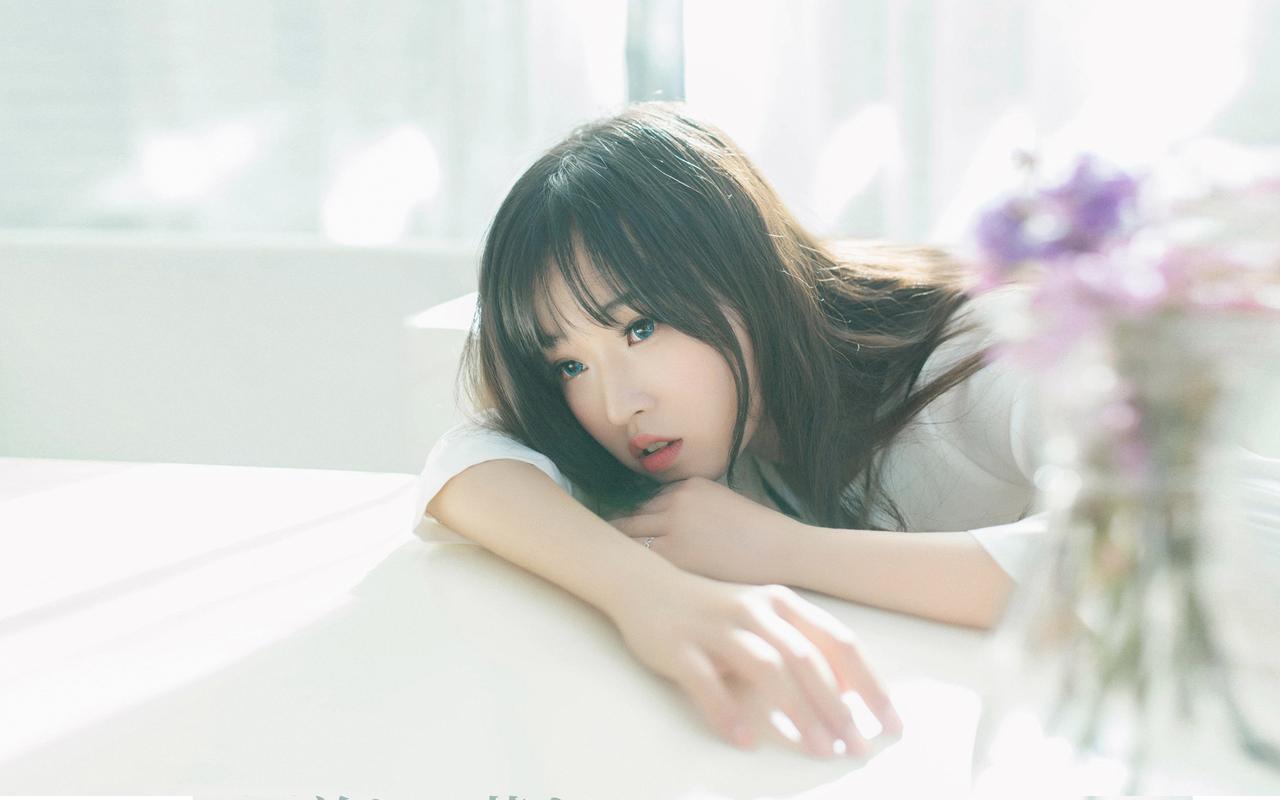 铁路隧道里的坚守：高温天穿秋裤，日行万步护通行安全